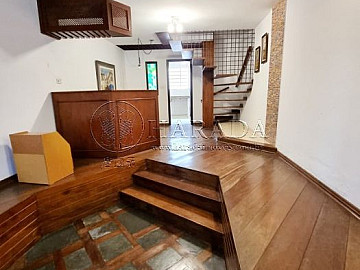 Casa 112m2, 3 dm (1 su�te) c/ vaga na Sa�de